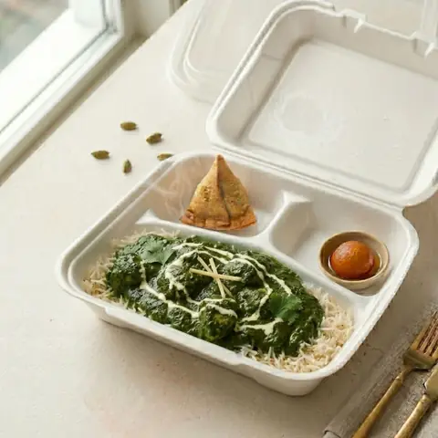Illustration of Saag Chicken Box